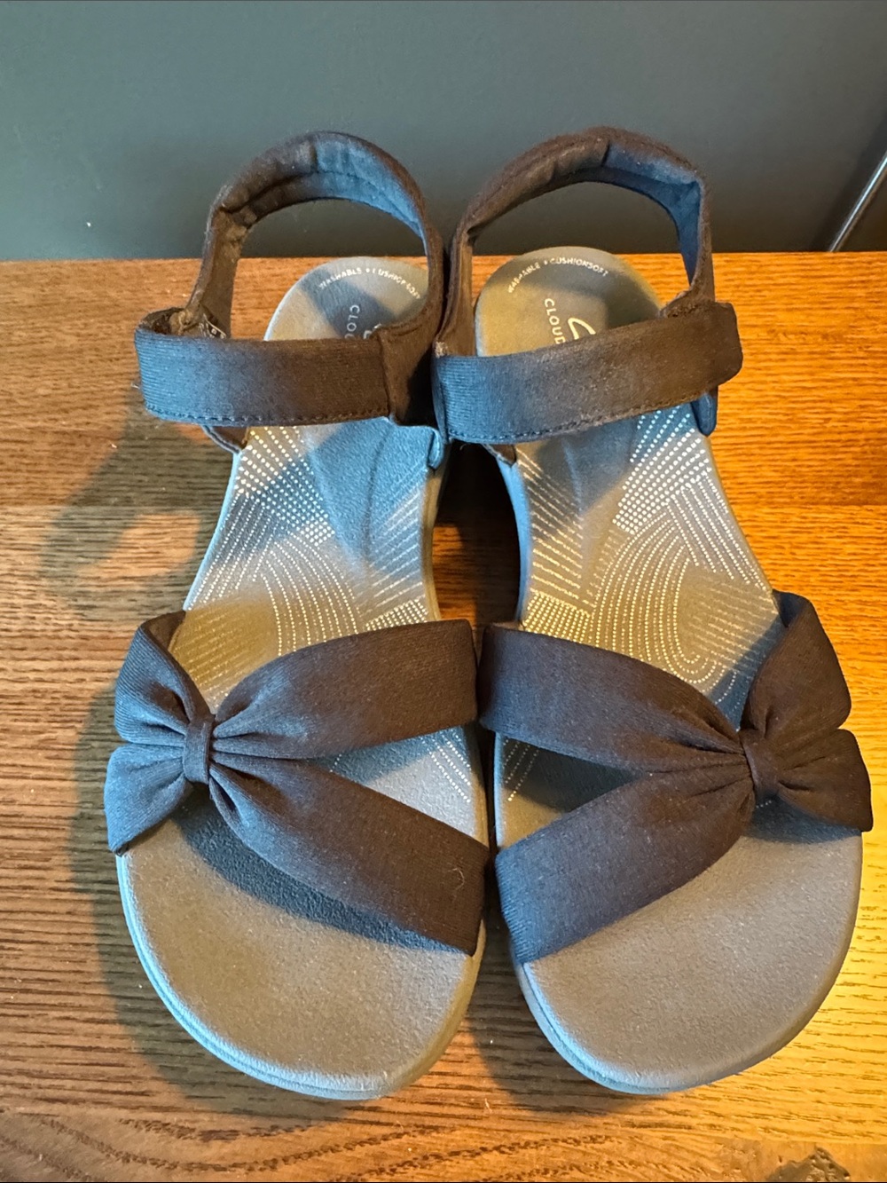 Cloudsteppers by Clarks Black Knot-Front Ankle Strap Sandals - Women's 9.5M